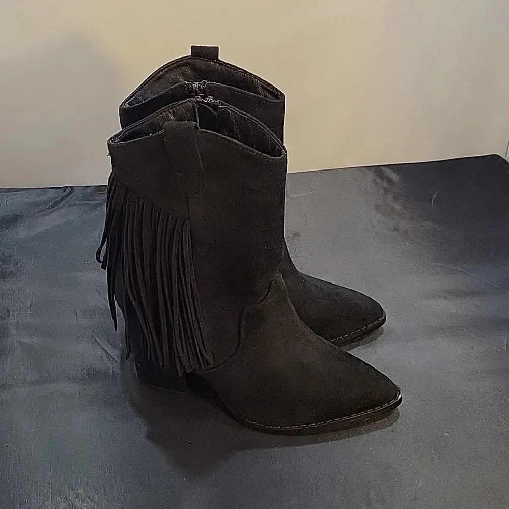 BRAND NEW TOP MODA WOMEN'S FRINGED BLOCK HEEL SHORT POINTED TOE BOOTS